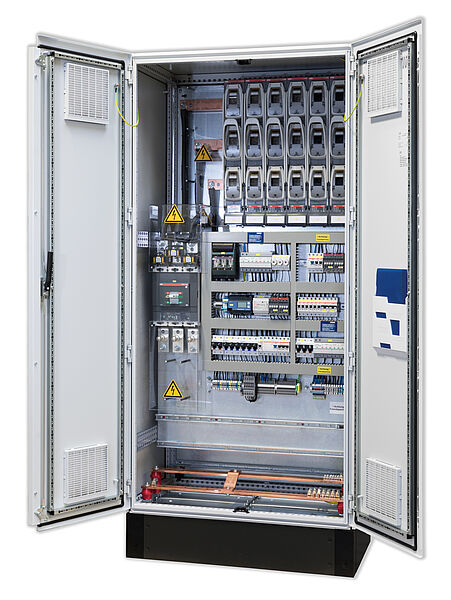 Szafa techniczna i elementy instalacji